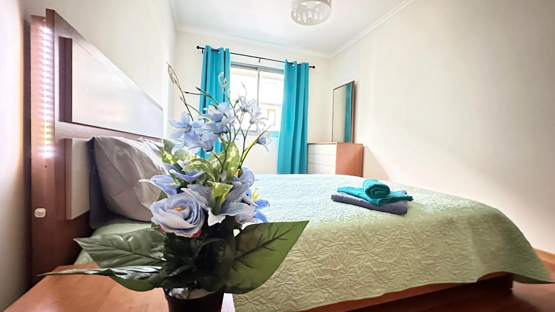 Lägenhet Rooms For Rent Residence Funchal